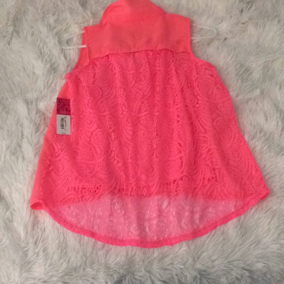 blouse - Picture 2 of 2